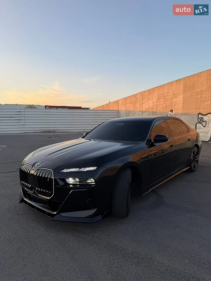 2023 BMW i7 - мініатюра 30