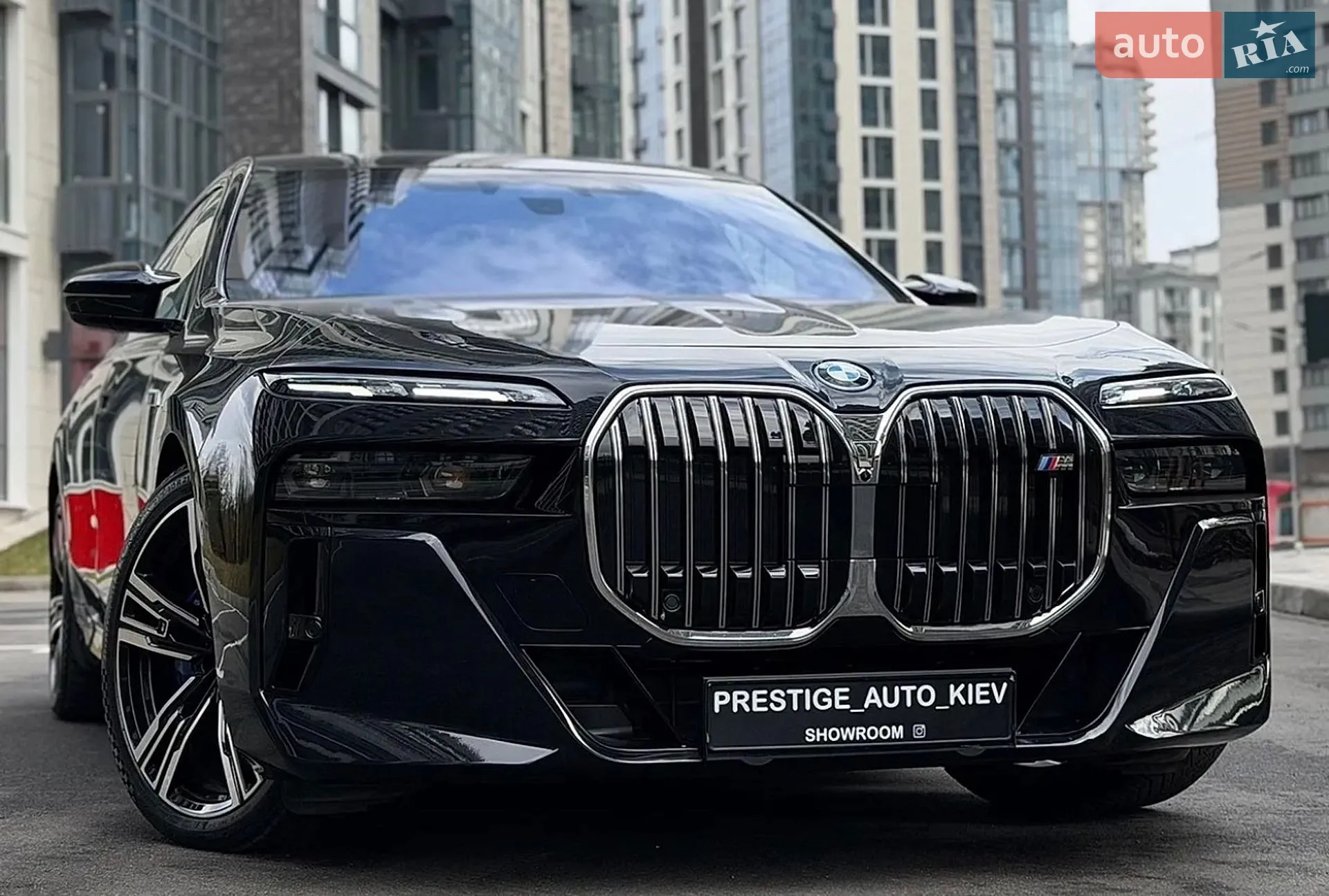2023 BMW i7 - фото 1
