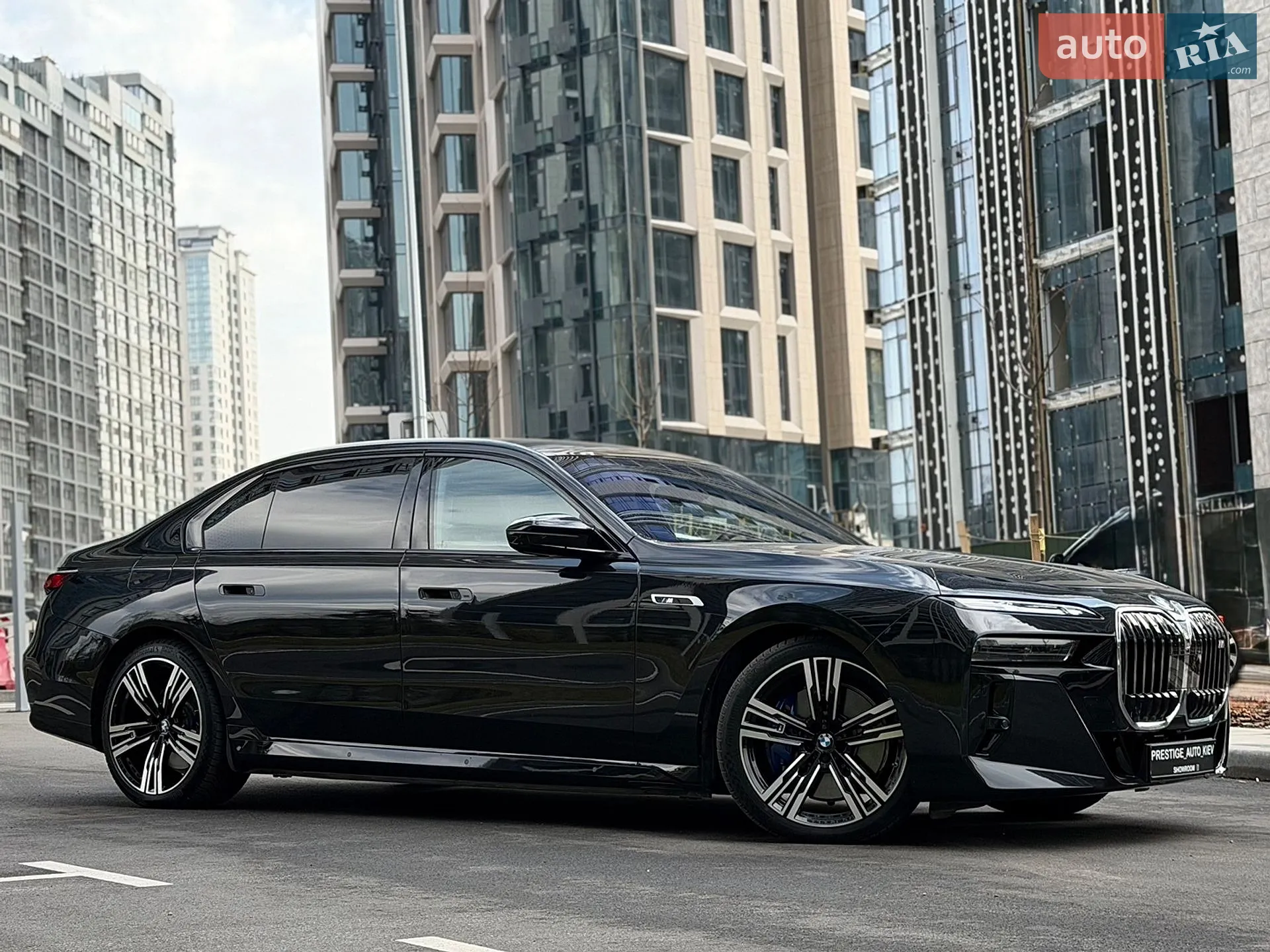 2023 BMW i7 - мініатюра 6