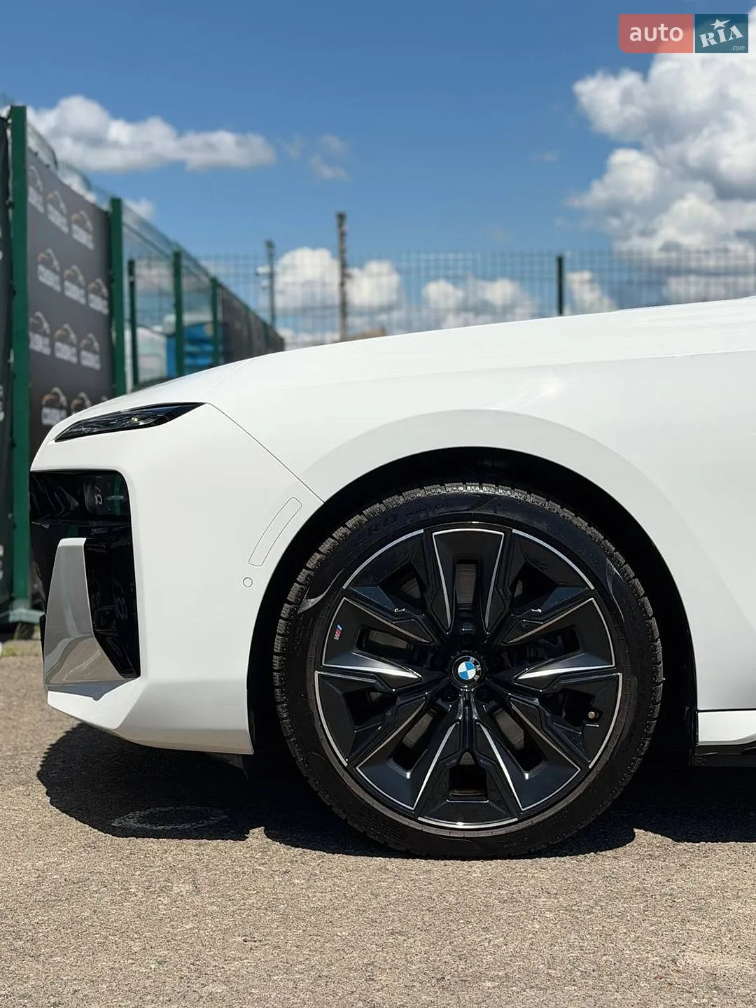 2023 BMW i7 - мініатюра 10