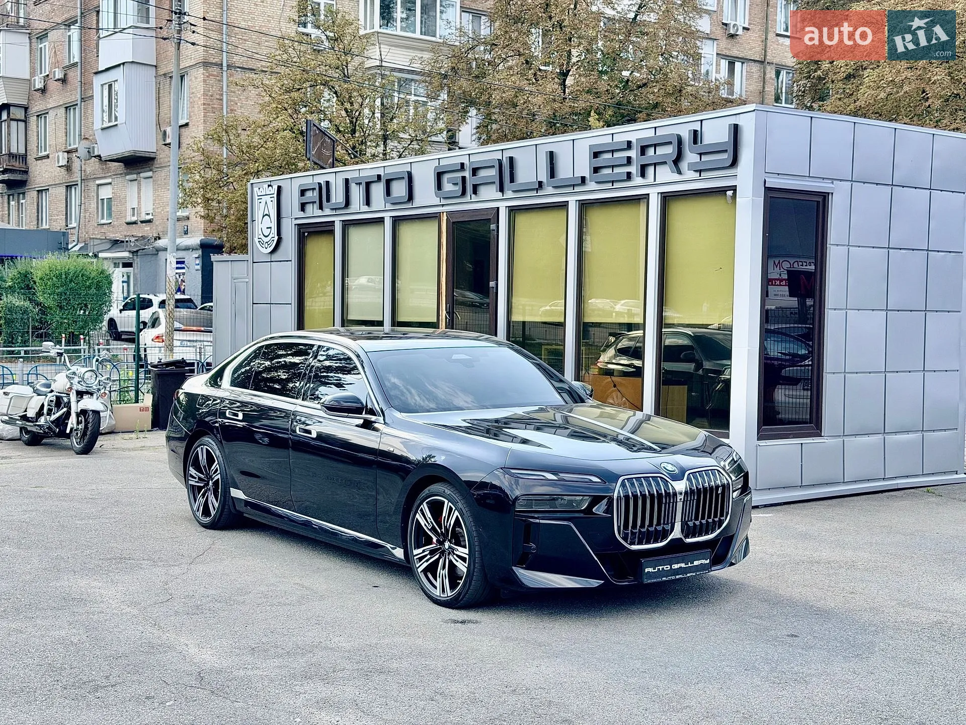 2023 BMW i7 - мініатюра 2