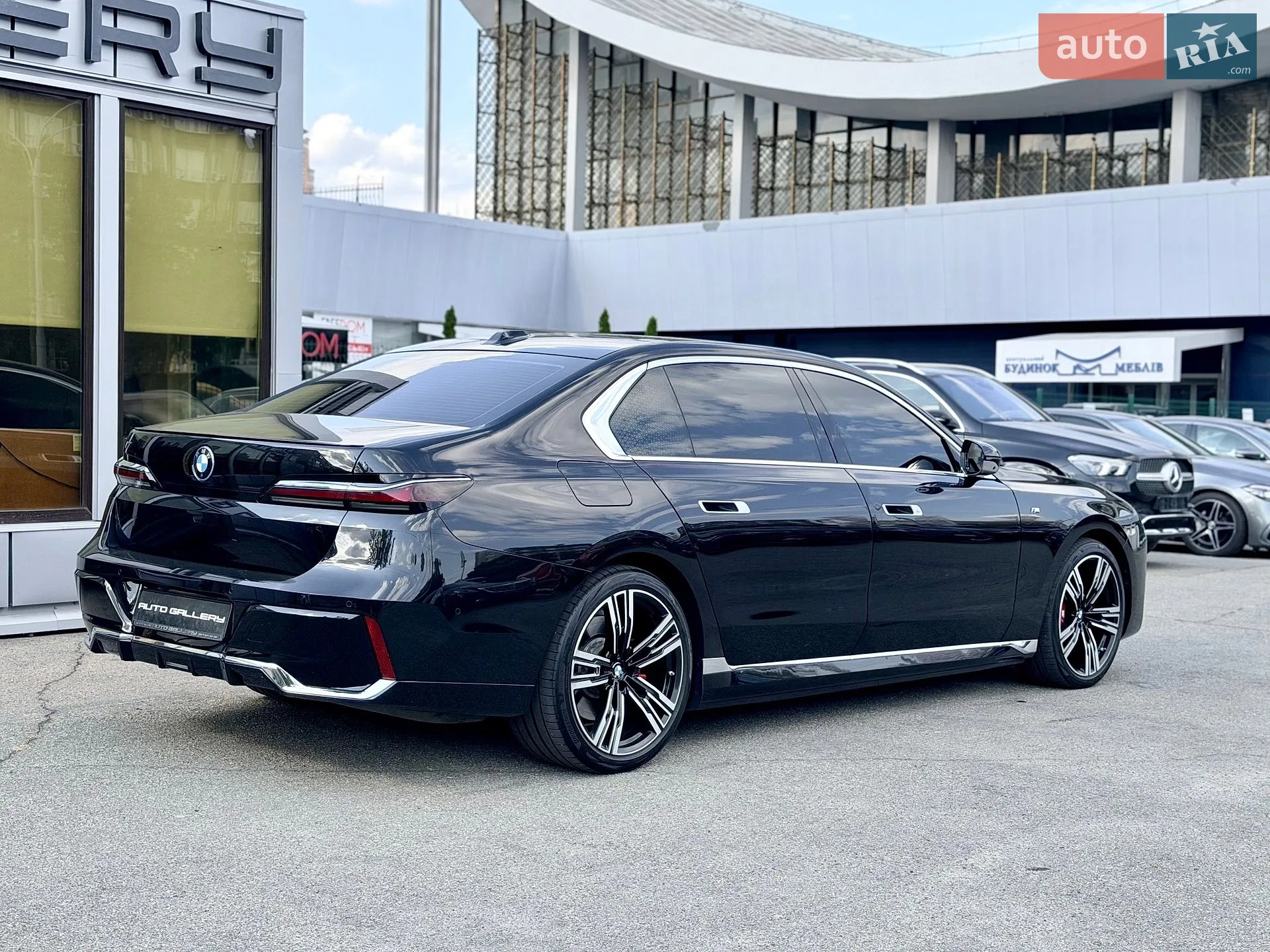 2023 BMW i7 - мініатюра 10