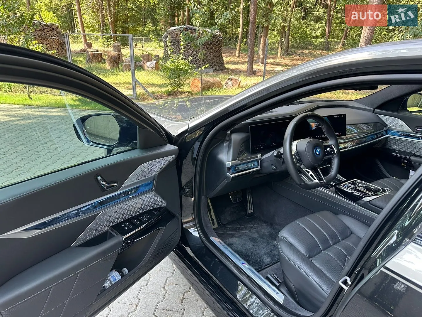 2023 BMW i7 - мініатюра 8