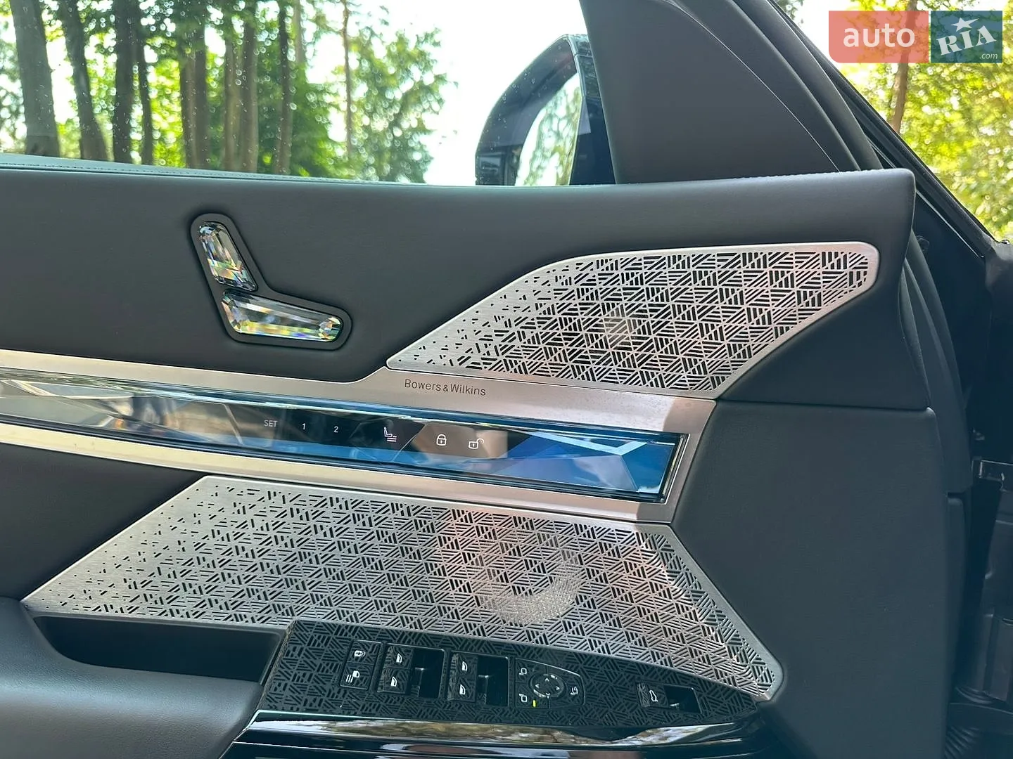2023 BMW i7 - мініатюра 22