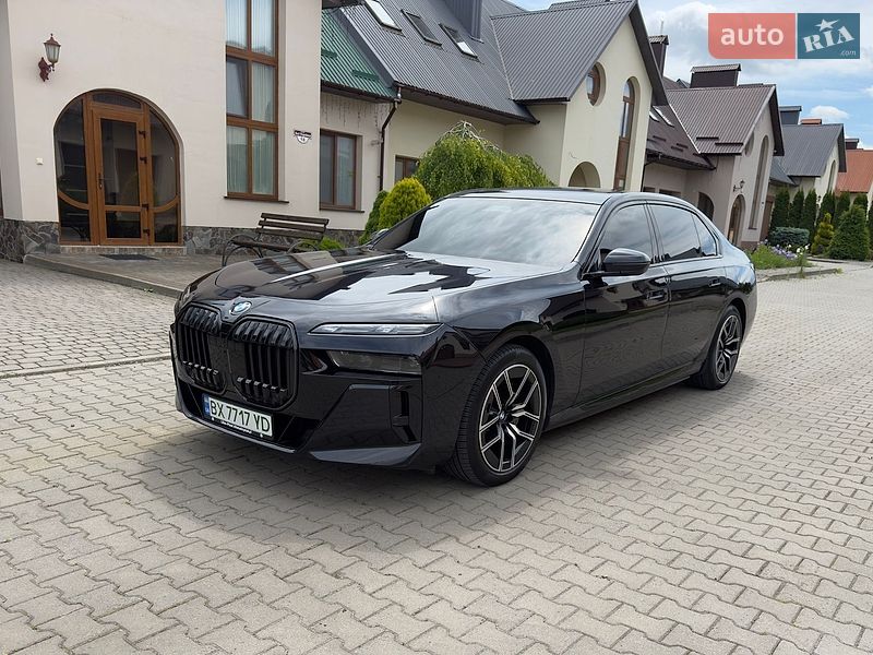 Седан BMW i7 2022 в Хмельницком фото Седан BMW i7 2022 в Хмельницком