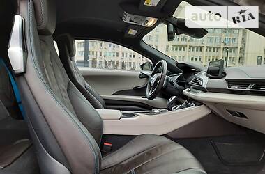 Купе BMW i8 2015 в Киеве