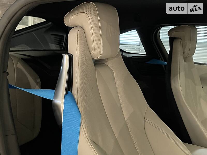 Купе BMW i8 2014 в Киеве