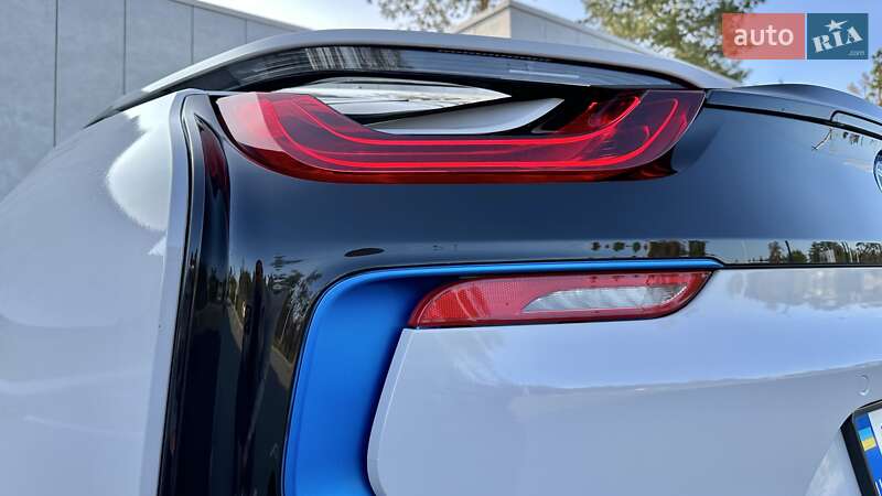 Купе BMW i8 2016 в Киеве