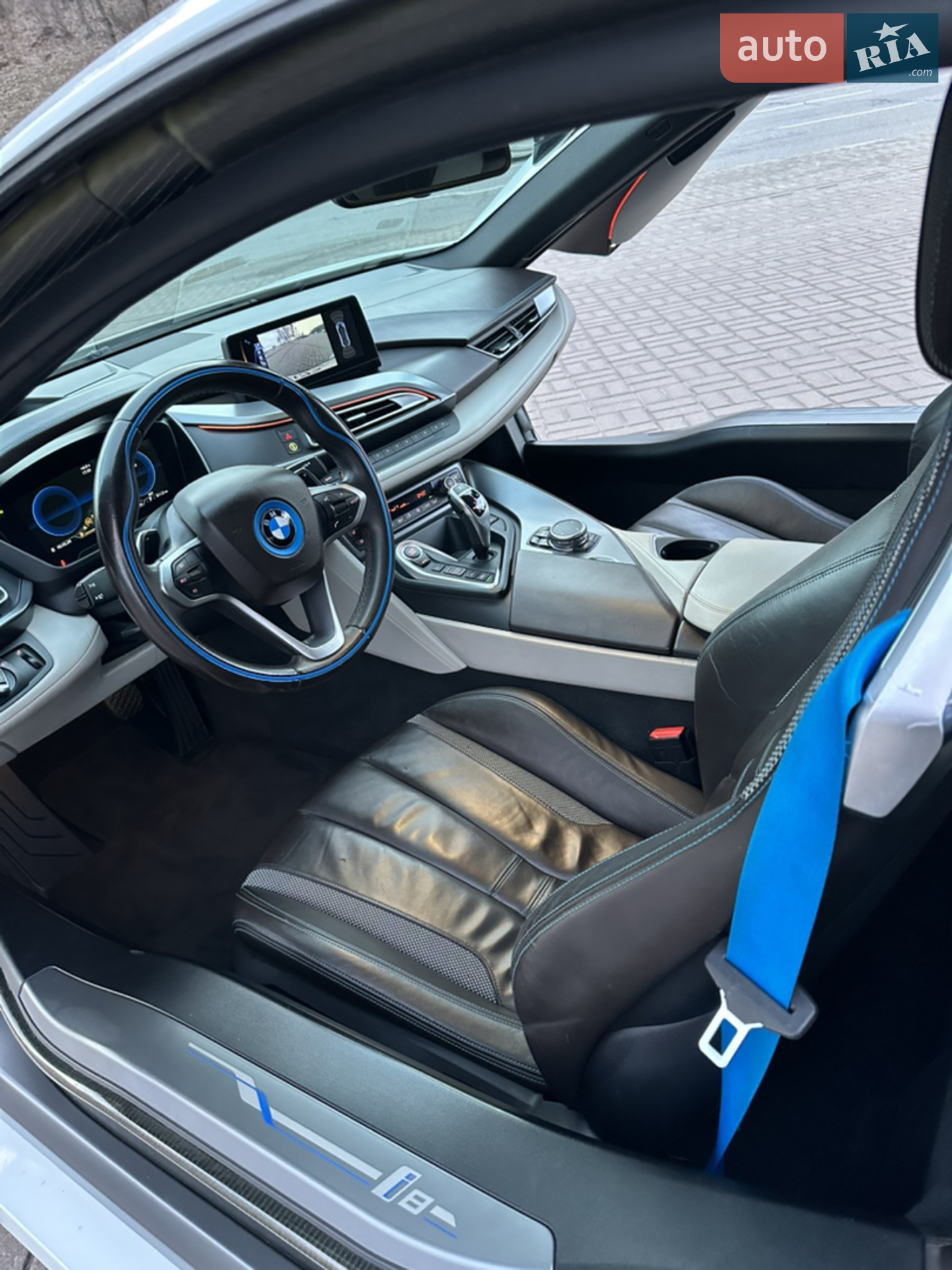 2016 BMW i8 - мініатюра 25