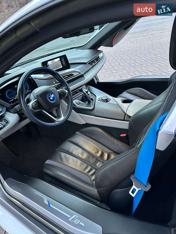 Купе BMW i8 2016 в Києві