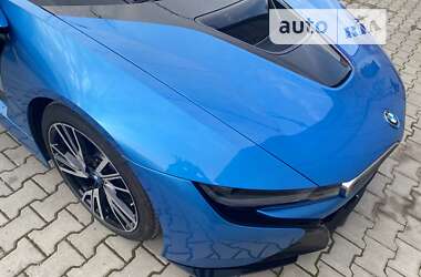Купе BMW i8 2015 в Чернівцях