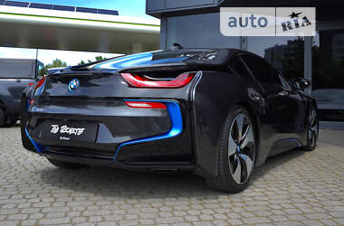 Купе BMW i8 2016 в Львові