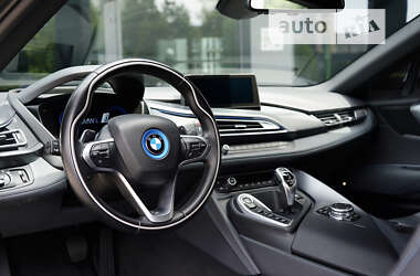 Купе BMW i8 2016 в Львові