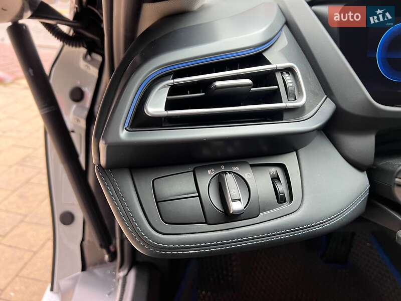 Купе BMW i8 2014 в Львове