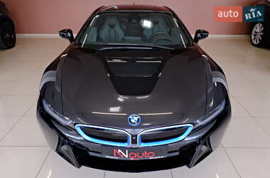 Купе BMW i8 2016 в 