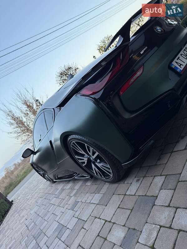 Купе BMW i8 2016 в Киеве фото 32 Купе BMW i8 2016 в Киеве