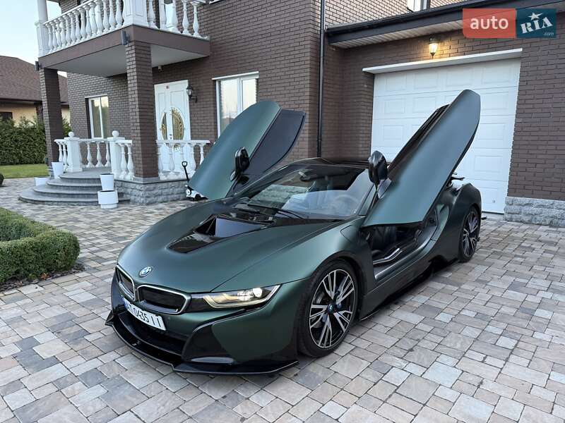 Купе BMW i8 2016 в Киеве фото 41 Купе BMW i8 2016 в Киеве