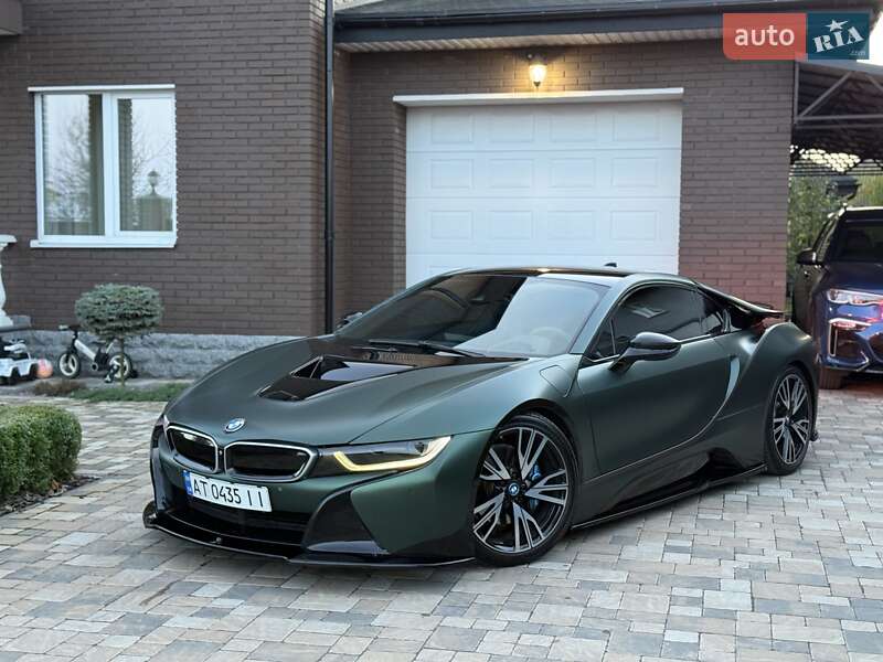 Купе BMW i8 2016 в Киеве фото 73 Купе BMW i8 2016 в Киеве