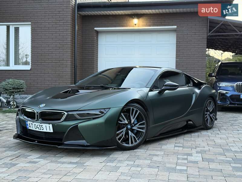 Купе BMW i8 2016 в Киеве фото 85 Купе BMW i8 2016 в Киеве