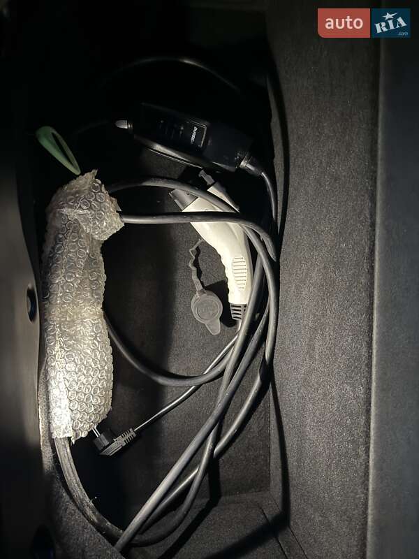 Купе BMW i8 2016 в Киеве фото 89 Купе BMW i8 2016 в Киеве