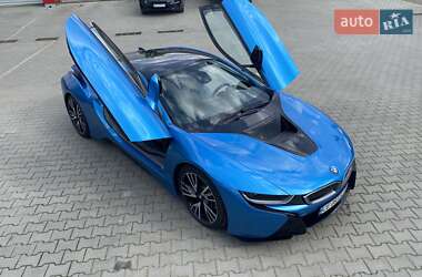 Купе BMW i8 2015 в Черновцах