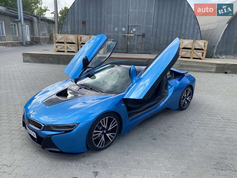 Купе BMW i8 2015 в Черновцах