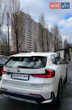 Позашляховик / Кросовер BMW iX1 2024 в Києві