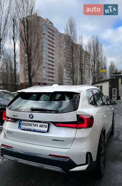 Позашляховик / Кросовер BMW iX1 2024 в Києві