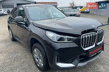 Внедорожник / Кроссовер BMW iX1 2023 в Ровно