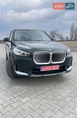 Внедорожник / Кроссовер BMW iX1 2024 в 