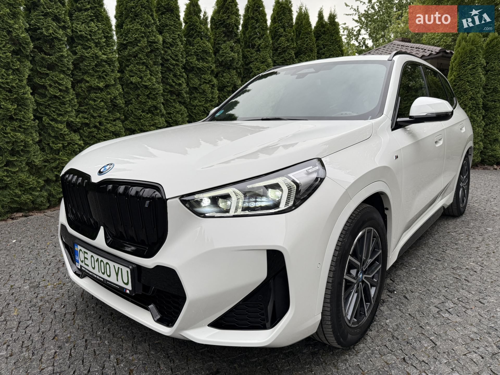 2023 BMW iX1 - мініатюра 4