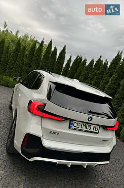 Внедорожник / Кроссовер BMW iX1 2023 в 