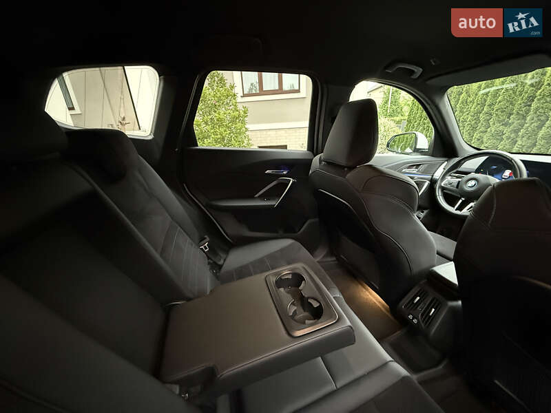 Внедорожник / Кроссовер BMW iX1 2023 в Черновцах