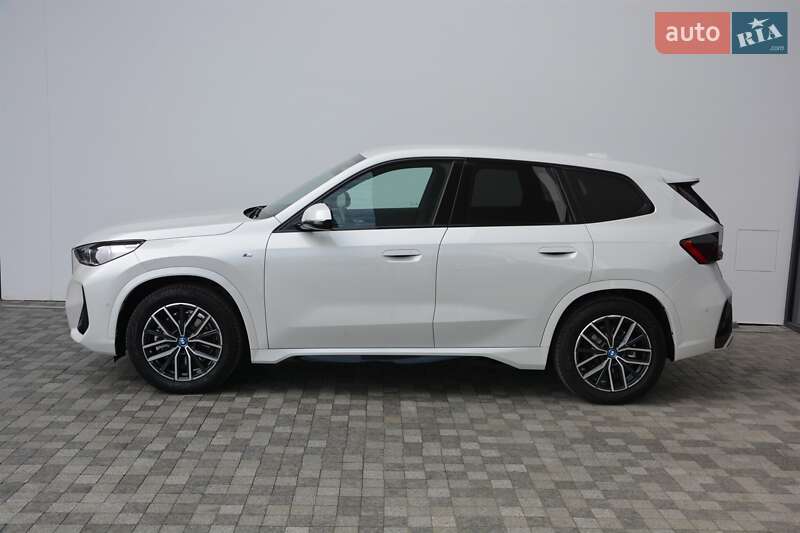 Внедорожник / Кроссовер BMW iX1 2024 в Киеве