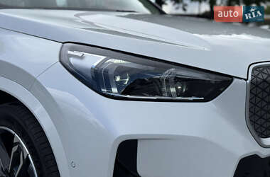 Внедорожник / Кроссовер BMW iX1 2024 в 