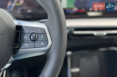 Внедорожник / Кроссовер BMW iX1 2024 в 