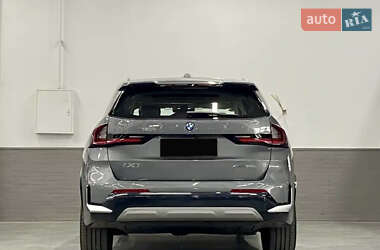 Внедорожник / Кроссовер BMW iX1 2023 в 