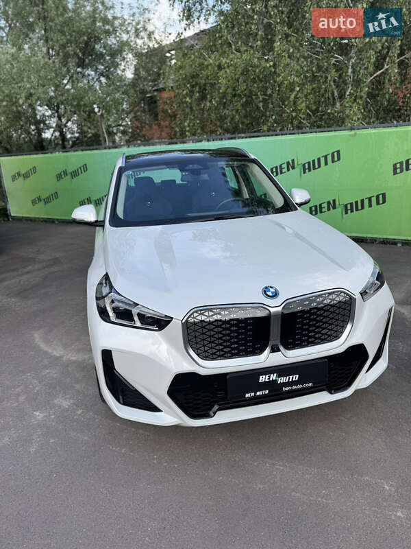 Позашляховик / Кросовер BMW iX1 2023 в Києві