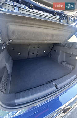 Внедорожник / Кроссовер BMW iX1 2023 в 