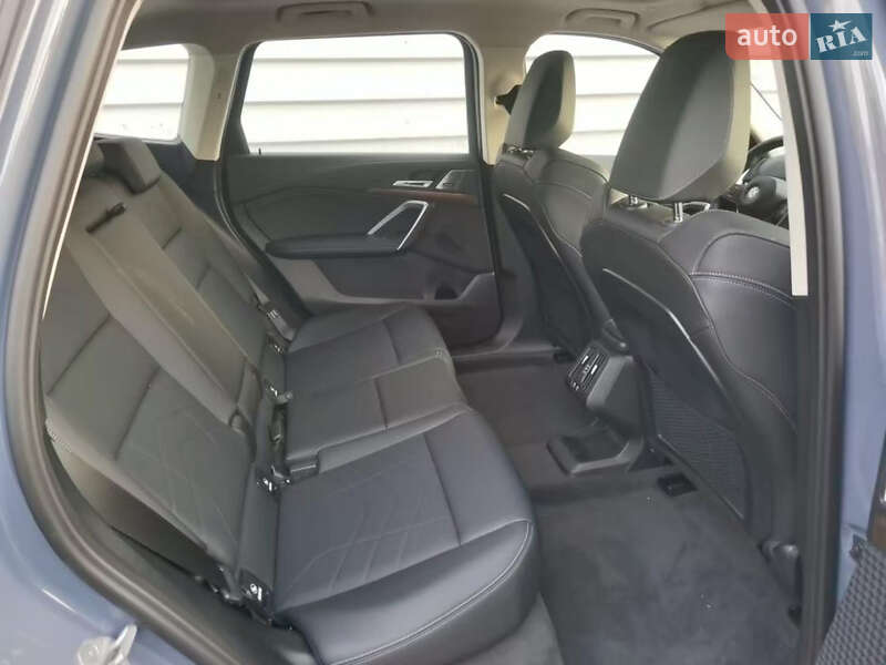 Внедорожник / Кроссовер BMW iX1 2023 в Киеве