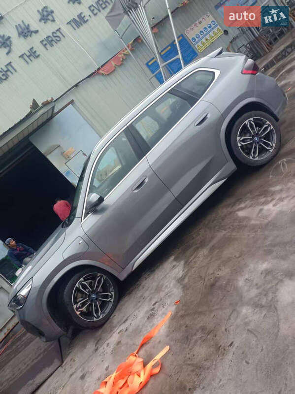 Внедорожник / Кроссовер BMW iX1 2023 в Киеве