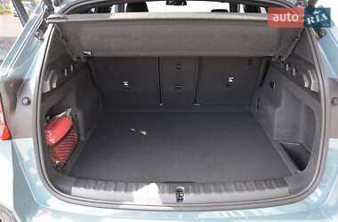 Внедорожник / Кроссовер BMW iX1 2024 в 