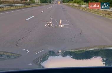 Внедорожник / Кроссовер BMW iX1 2023 в 