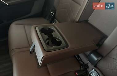 Внедорожник / Кроссовер BMW iX1 2025 в 
