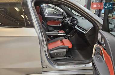 Внедорожник / Кроссовер BMW iX1 2023 в 