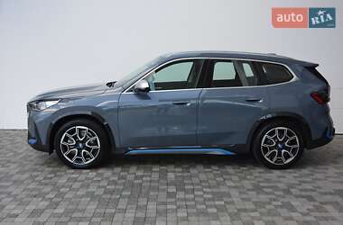Внедорожник / Кроссовер BMW iX1 2023 в 