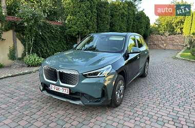 Внедорожник / Кроссовер BMW iX1 2024 в 