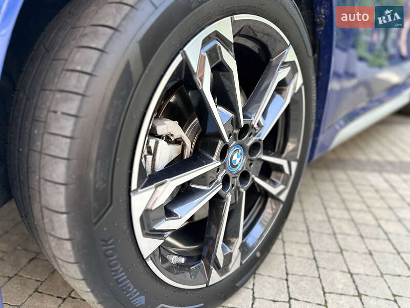 Внедорожник / Кроссовер BMW iX1 2024 в Киеве