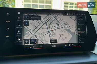 Внедорожник / Кроссовер BMW iX1 2023 в 