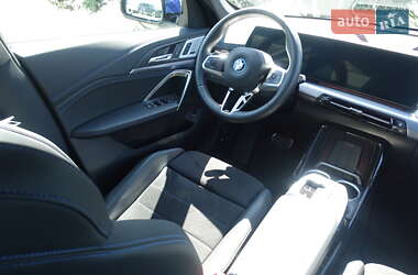 Внедорожник / Кроссовер BMW iX1 2024 в 